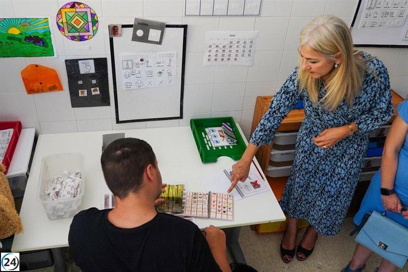 Gobierno urged to tackle harassment of students with autism and disabilities as Vox and PP unite.