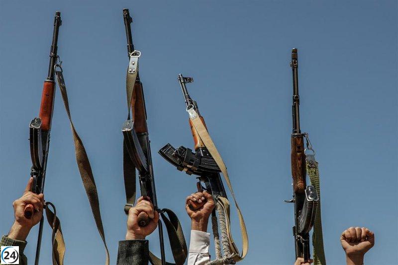 Hutíes condicionan el cese de ataques marítimos al respeto del alto el fuego en Gaza.