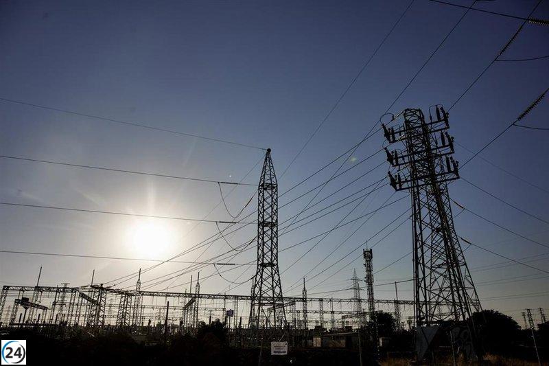 AIE identifica fallo en desconexión de generadores durante el apagón de abril en España y Portugal.