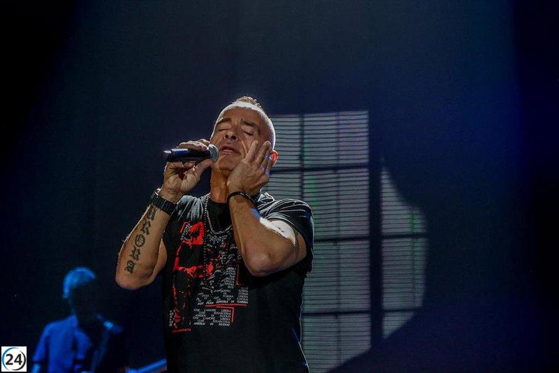 Eros Ramazzotti conmemora cuatro décadas en la música con 'Una historia importante': 