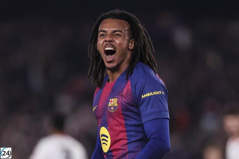 Koundé impulsa al Barça hacia el 'Top 8'