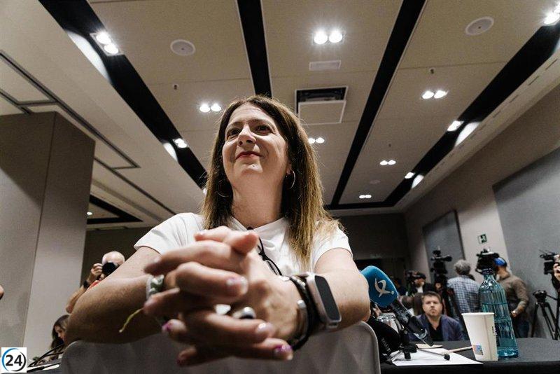 Detenida exmilitante del PSOE Leire Díez por supuestas irregularidades en contratos públicos, según la Guardia Civil.