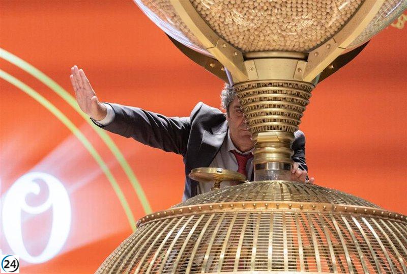 Palabras esenciales del Sorteo de la Lotería de Navidad: Alambre, copa, lira, paraguas, tabla, tolva y trompeta.