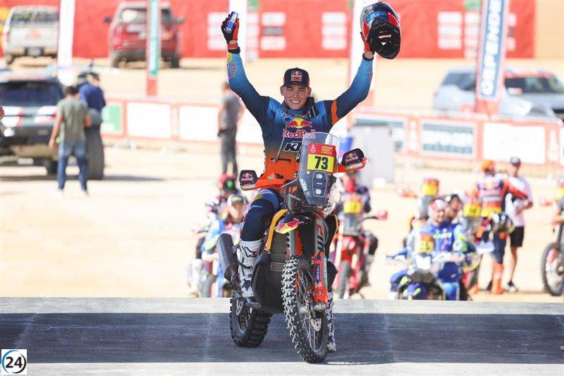 Edgar Canet se afianza en la cima del Dakar tras la penalización de Branch.