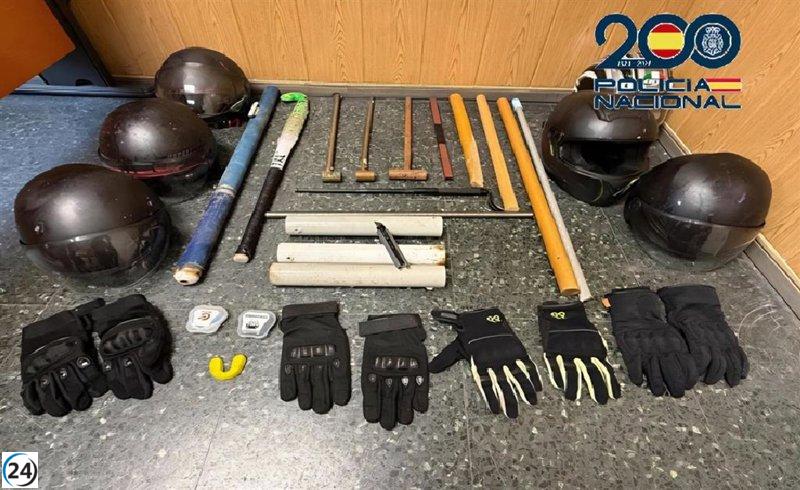 Cae una red de violencia en el fútbol: 162 arrestos en la primera mitad de la temporada.