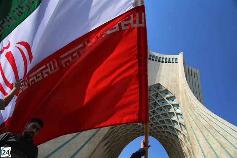 Irán ejecuta a dos presuntos terroristas del Estado Islámico por atentado con bomba.