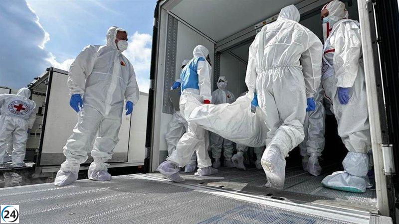 Rusia entrega mil soldados ucranianos fallecidos en otro intercambio de cuerpos.