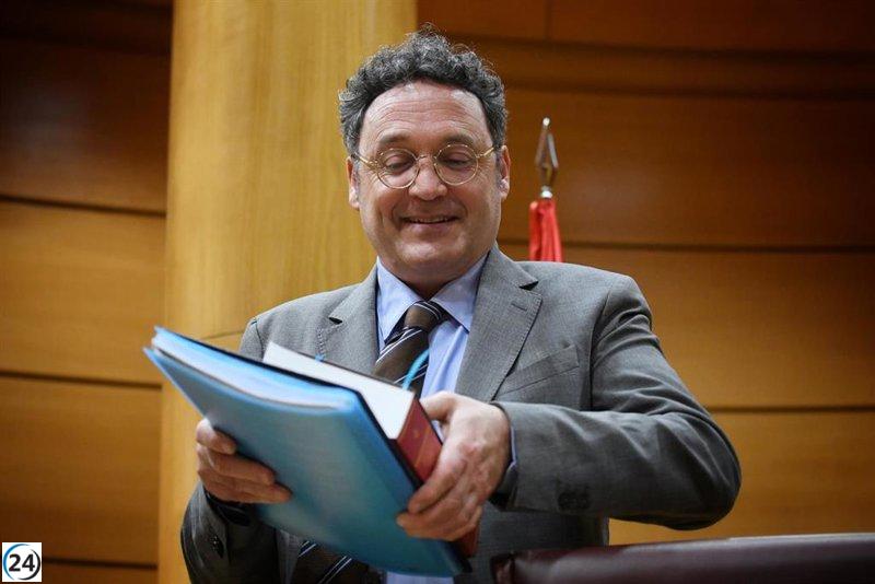 García Ortiz abona multa, y el Supremo solicita al novio de Ayuso sus datos bancarios para la indemnización.