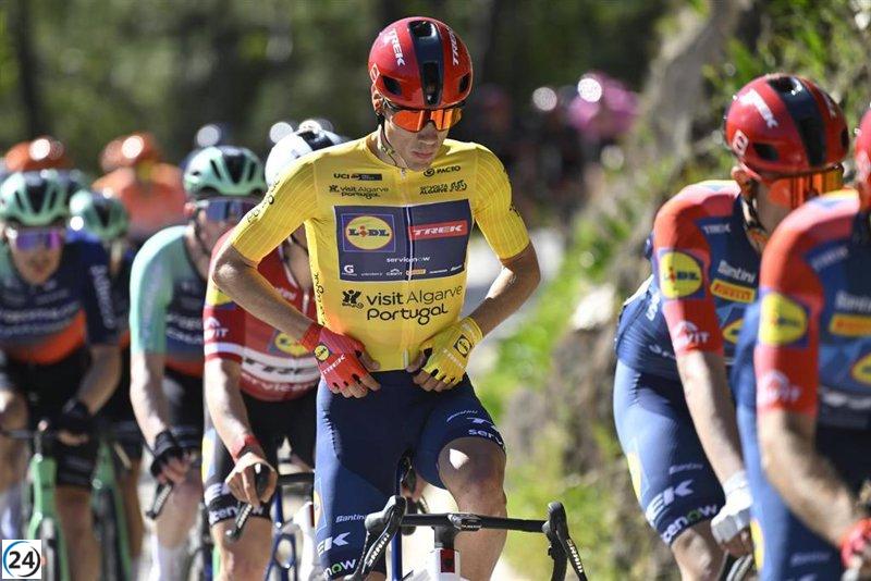 Juan Ayuso se consagra campeón en la Vuelta al Algarve.