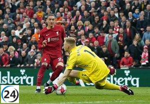 El Arsenal empata con el Liverpool y ayuda al City.