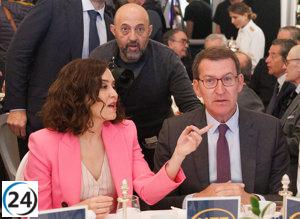 Feijóo elogia liderazgo de Ayuso y pide gobiernos fuertes ante tripartito de Sánchez.