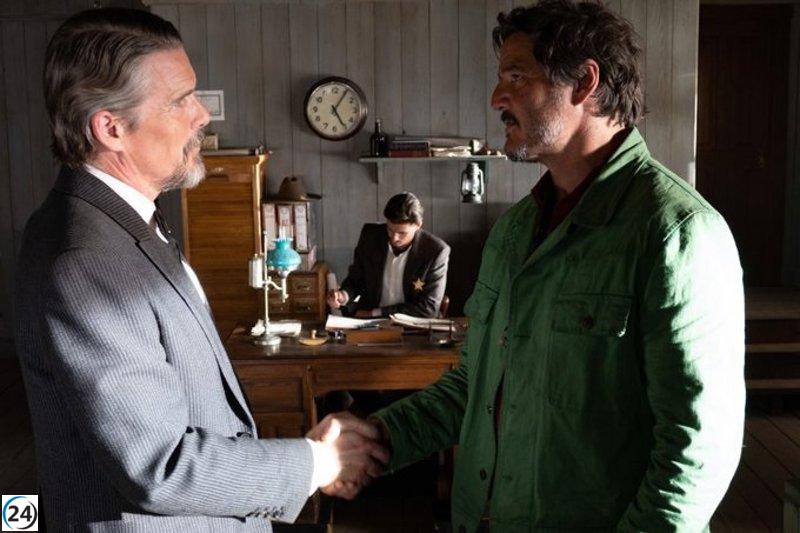 Almodóvar presentará su corto 'Extraña forma de vida' en Cannes, comparado con 'Brokeback Mountain' español.