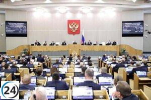 La Duma aprueba ley que prohíbe salir de Rusia a objetores de conciencia.