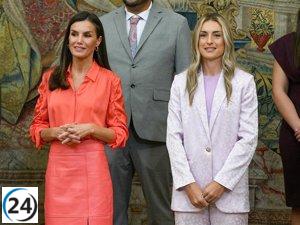 La Reina Letizia y Alexia Putellas compiten en estilo en los Premios del Deporte.