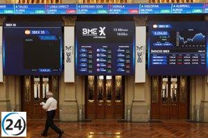 El Ibex mantiene los 9.400 puntos en la media sesión.