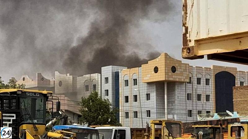 Jordania evacua a 300 ciudadanos mientras Arabia Saudí retira a sus nacionales de Sudán.