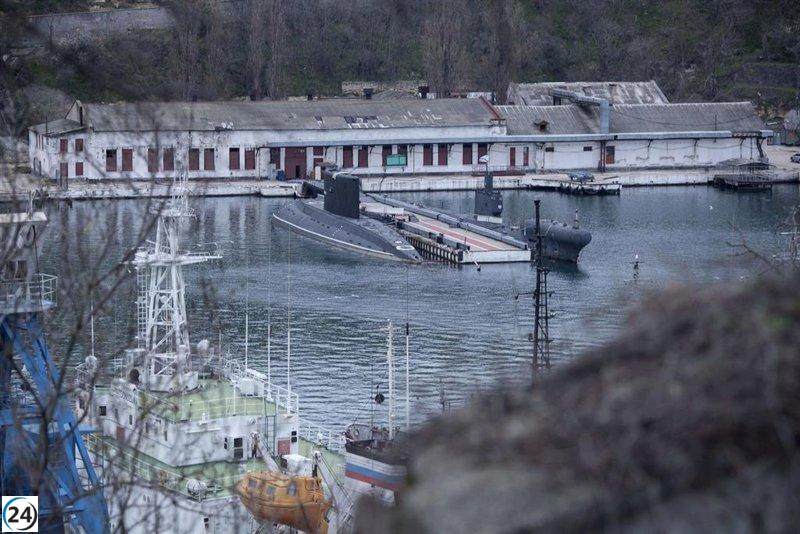 Dron ucraniano provoca incendio en Sebastopol.