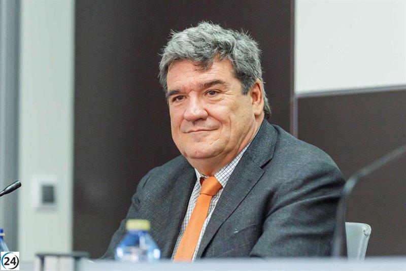 UP alerta sobre posible trato diferencial a refugiados españoles en agreement gobierno-EEUU.