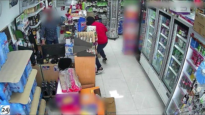 Atracador detenido por amenazar con un cuchillo en Torrevieja.