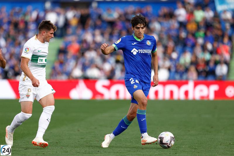 Villarreal y Athletic aprietan por arriba mientras Elche responde y complica al Getafe.