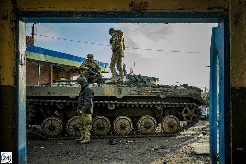 Ataque ruso en Kiev causa muertes de niños y adultos.