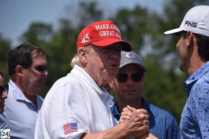 Trump enfrenta cargos por documentos clasificados.