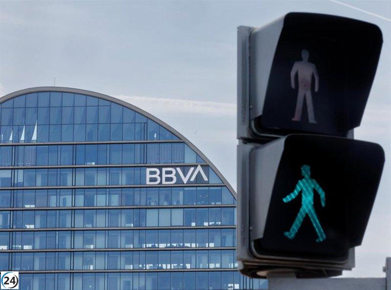 Juez del caso Villarejo llama a directivo del BBVA como testigo por su relación con contrato del comisario.