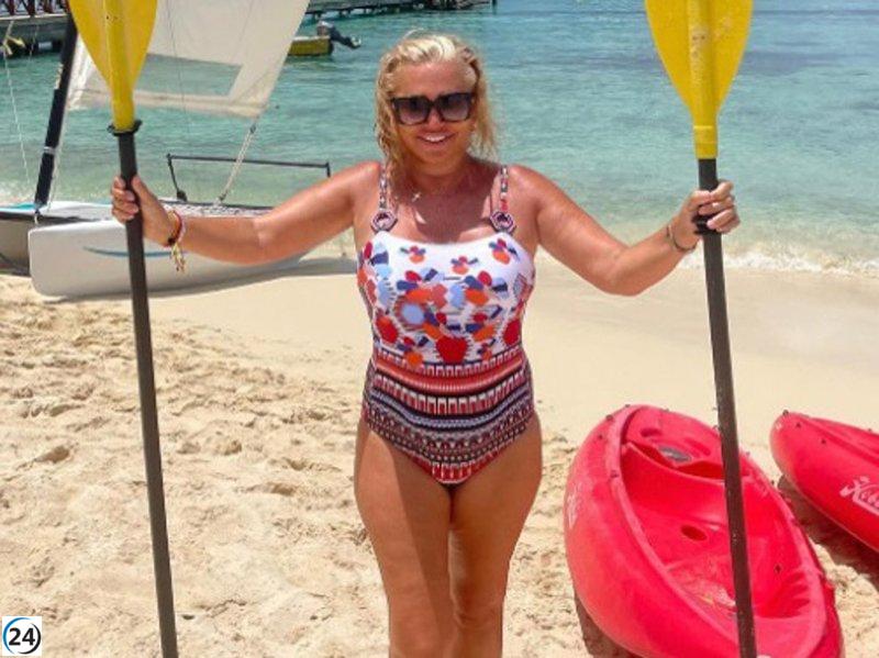 Belén Esteban muestra su figura en bikini en vacaciones con Miguel Marcos en República Dominicana