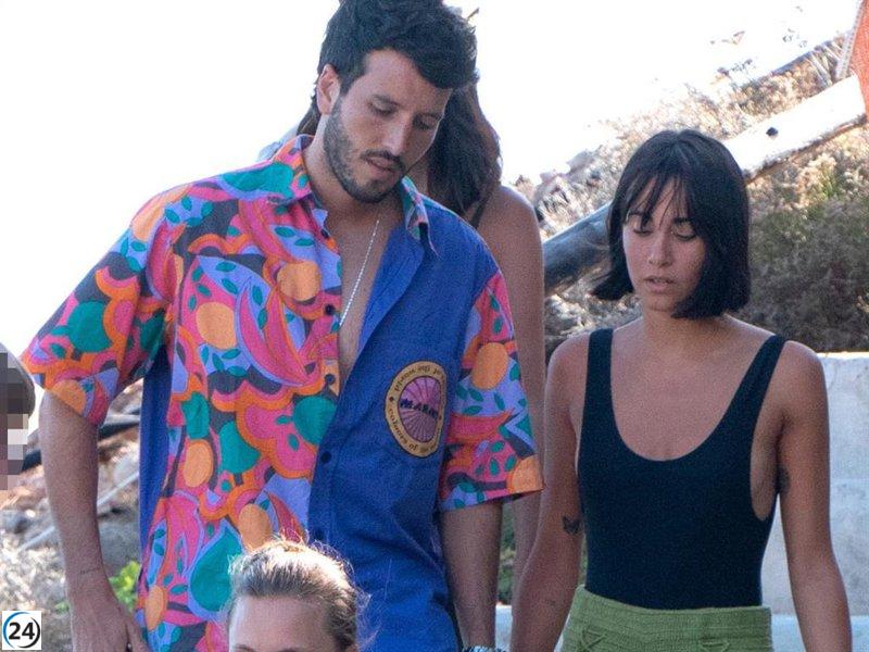Sebastián Yatra y Aitana se muestran cómodos ante las cámaras