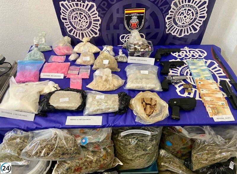 Seis arrestados por operar red de drogas en eventos festivos en Benalmádena.