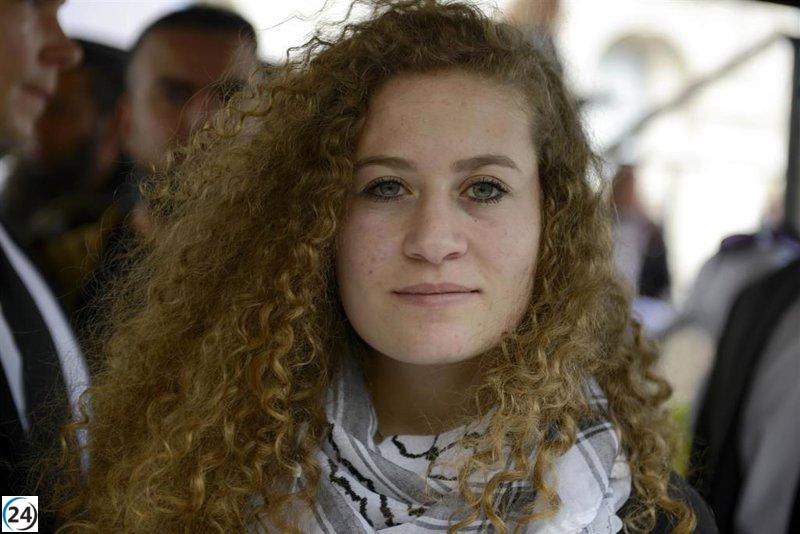 Ahed Tamimi, famosa activista, liberada junto con otros 29 prisioneros palestinos por Israel hoy