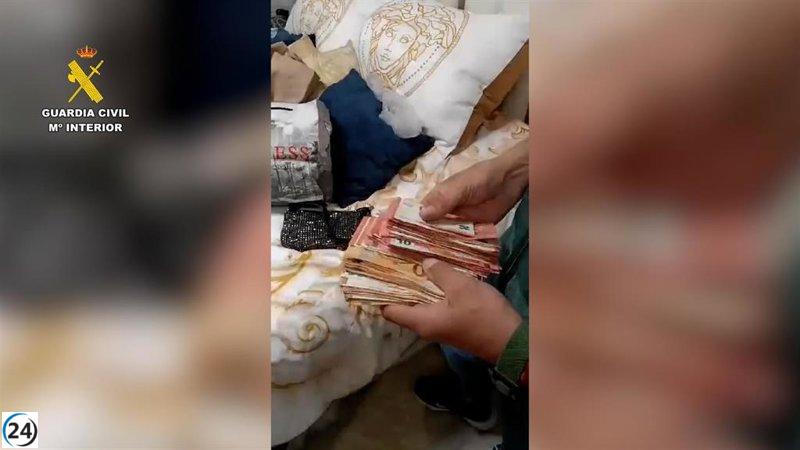 Siete arrestados por contrabando de migrantes y narcóticos en embarcaciones conocidas como 