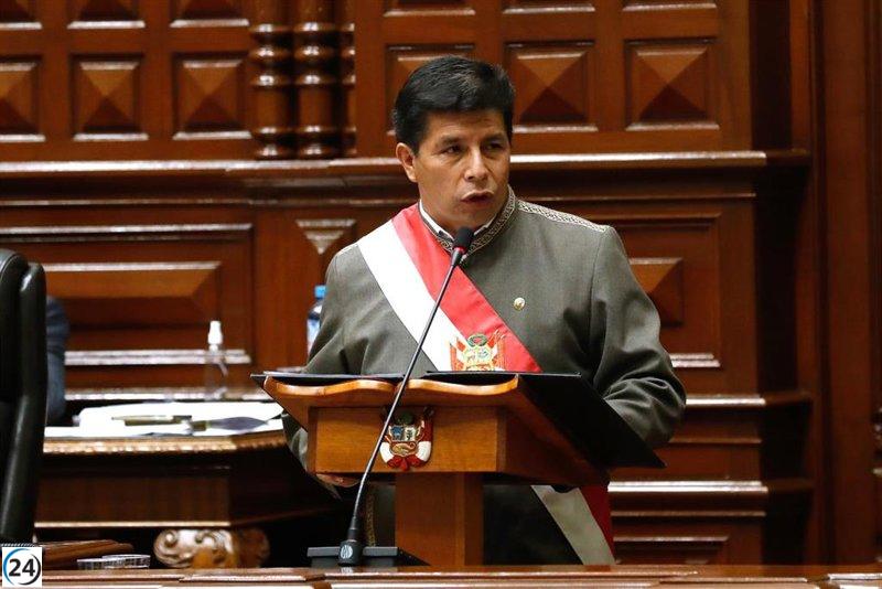 Perú continúa en crisis política tras un año desde la destitución de Pedro Castillo.