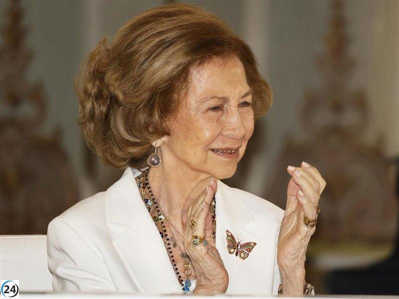 La Reina Sofía encabeza el concierto navideño benéfico de la orquesta 