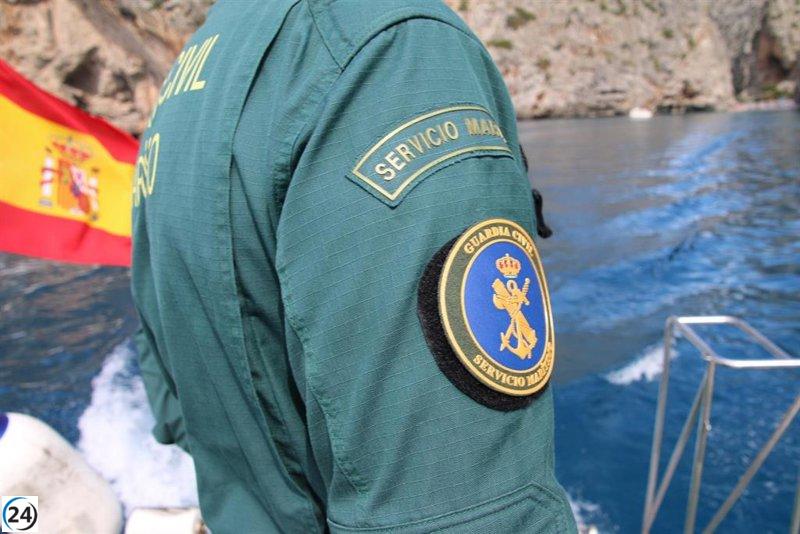 15 inmigrantes interceptados en tierra después de llegar ilegalmente en una embarcación a la isla de Formentera