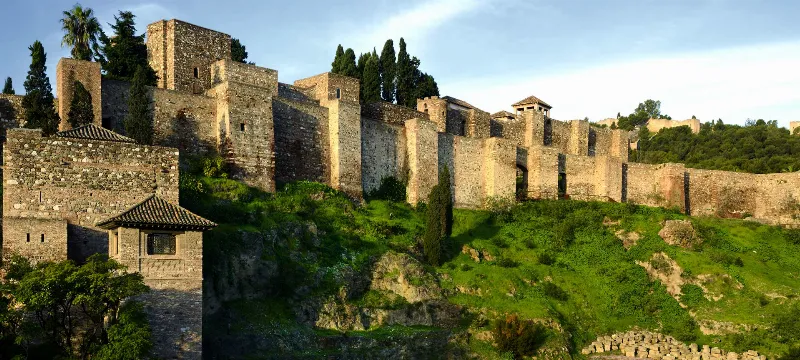 La Alcazaba de Málaga, fortaleza árabe y elemento clave en la historia marítima de España