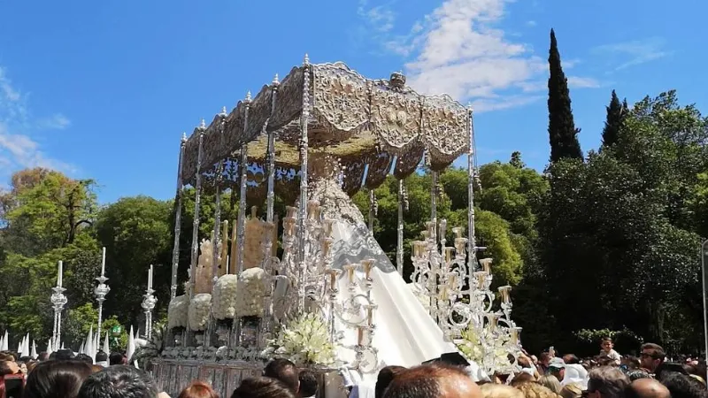 La Semana Santa de Sevilla, una muestra impresionante de fe y devoción